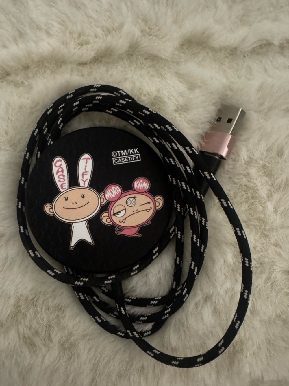 CASETIFY MURAKAMI MAGNETIC WIRELESS CHARGER - Picture 2 of 2